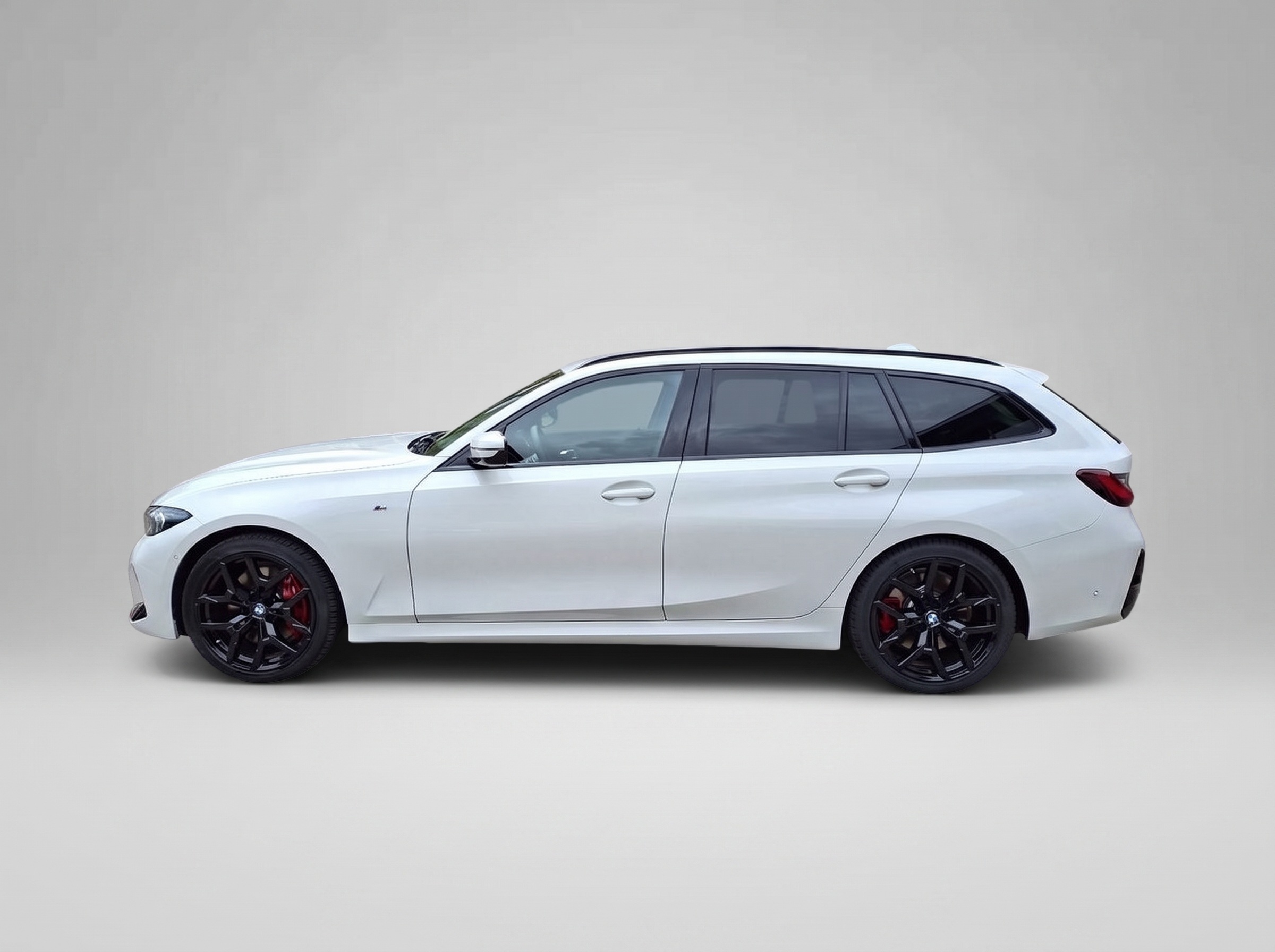 BMW 330 330i xDrive Touring M Sportpaket – Vista 2