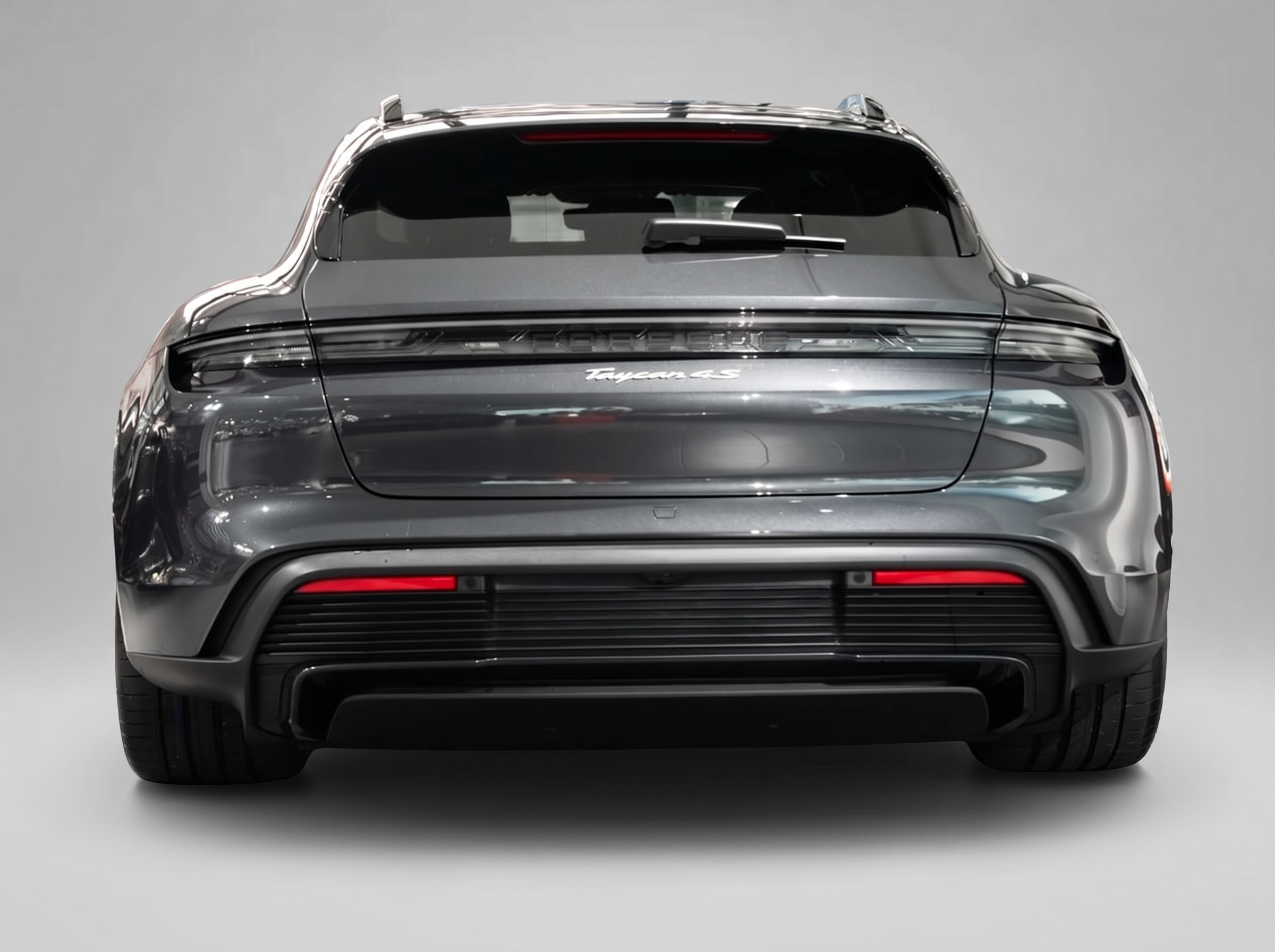 Porsche Taycan 4S Sport Turismo – View 2