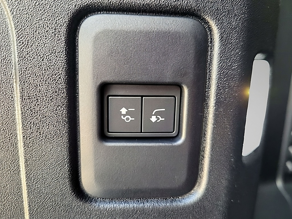 Land Rover Defender 90 D200 S – View 6