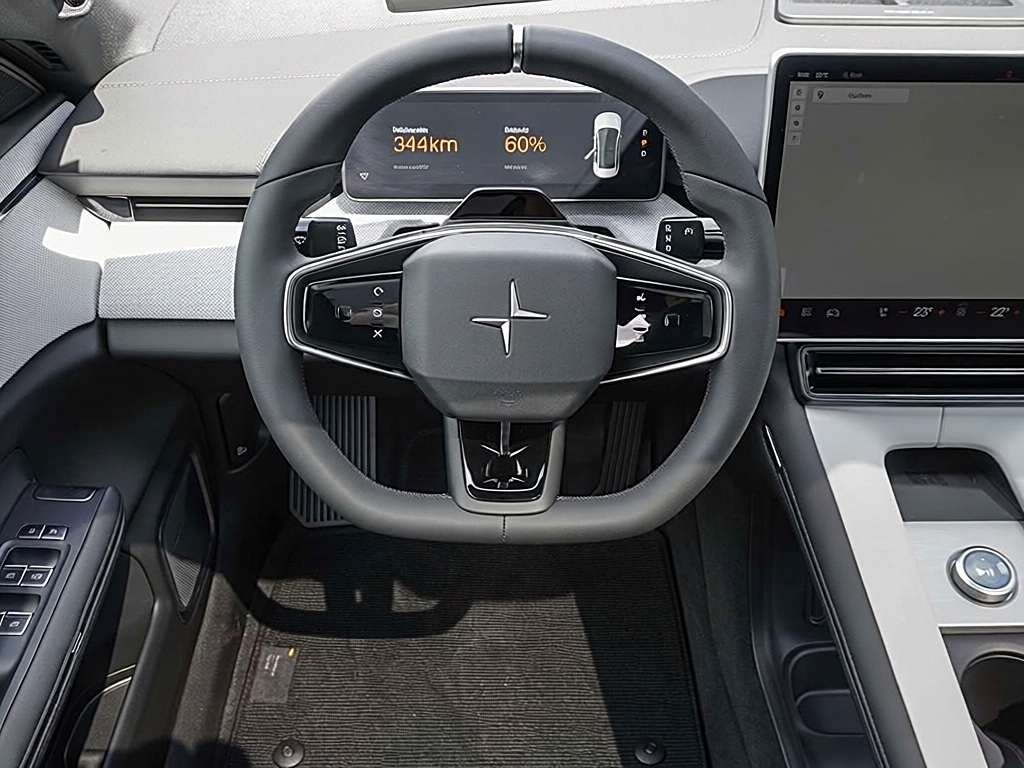 Polestar 4 Long Range Dual Motor – View 6