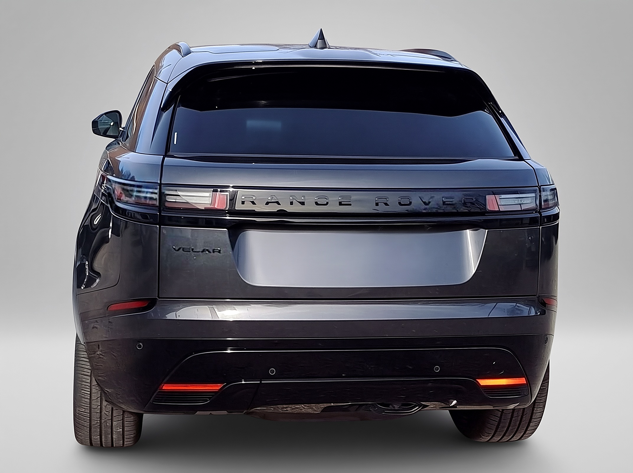 Land Rover Range Rover Velar P400 Autobiography – Vista 4