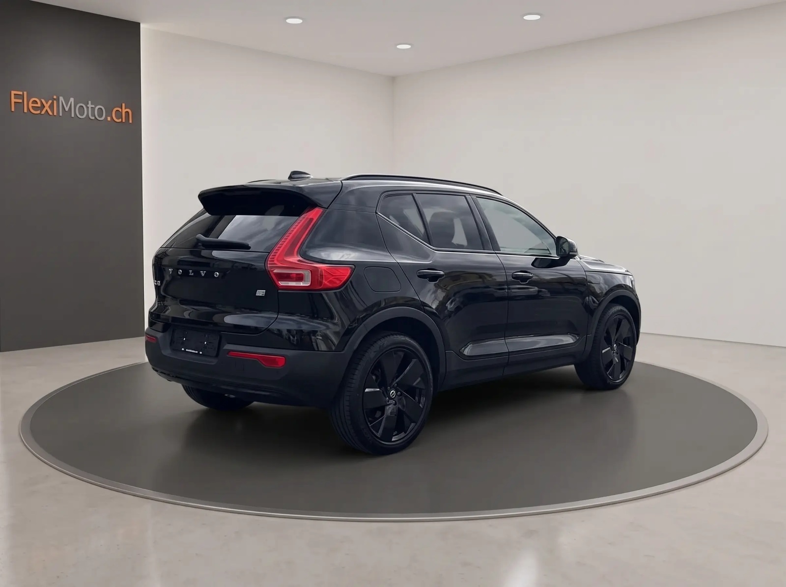 Volvo XC40 B3 Plus Black Edition – Ansicht 4