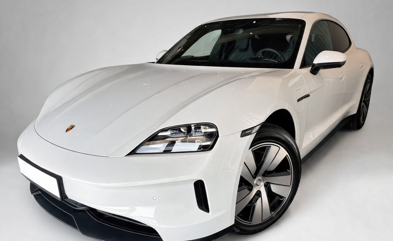 Porsche Taycan Sport Turismo – Vista 4