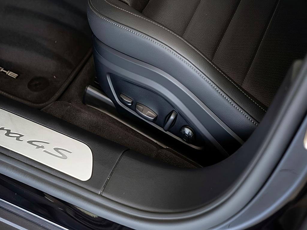 Porsche Panamera 4S E-Hybrid – Vue 6