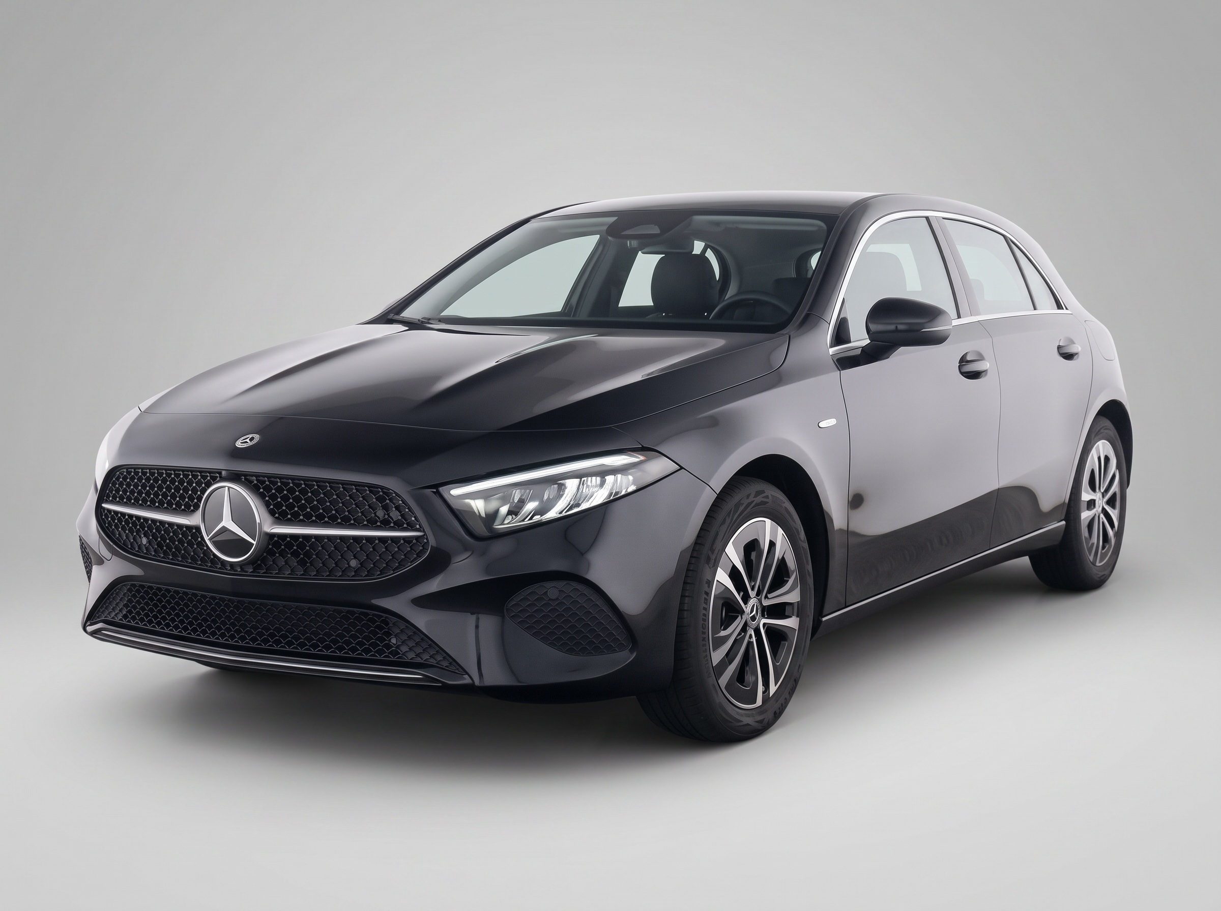 Mercedes-Benz A 250 e, Prog. Adv., – online kaufen bei FlexiMoto