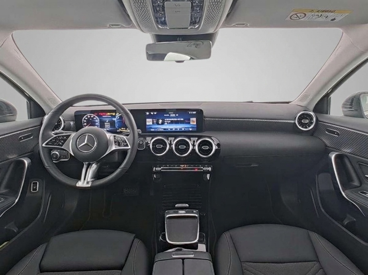 Mercedes-Benz A 250 e Progressive Advanced – Vue 4