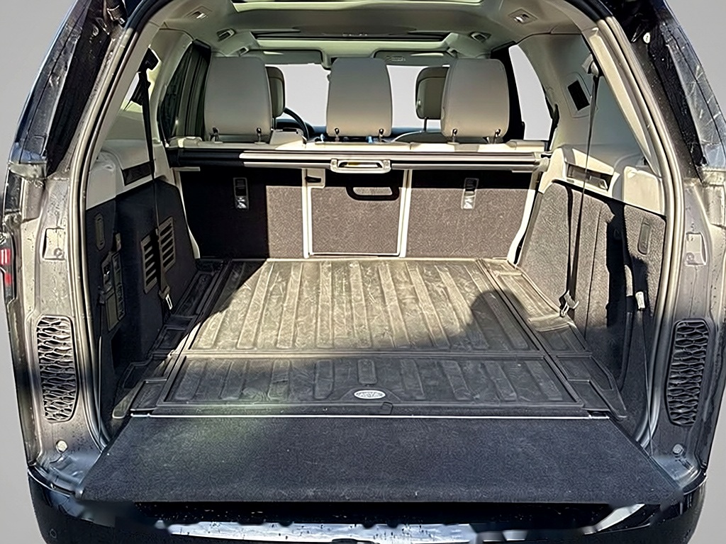 Land Rover Discovery Dynamic SE – Vista 6