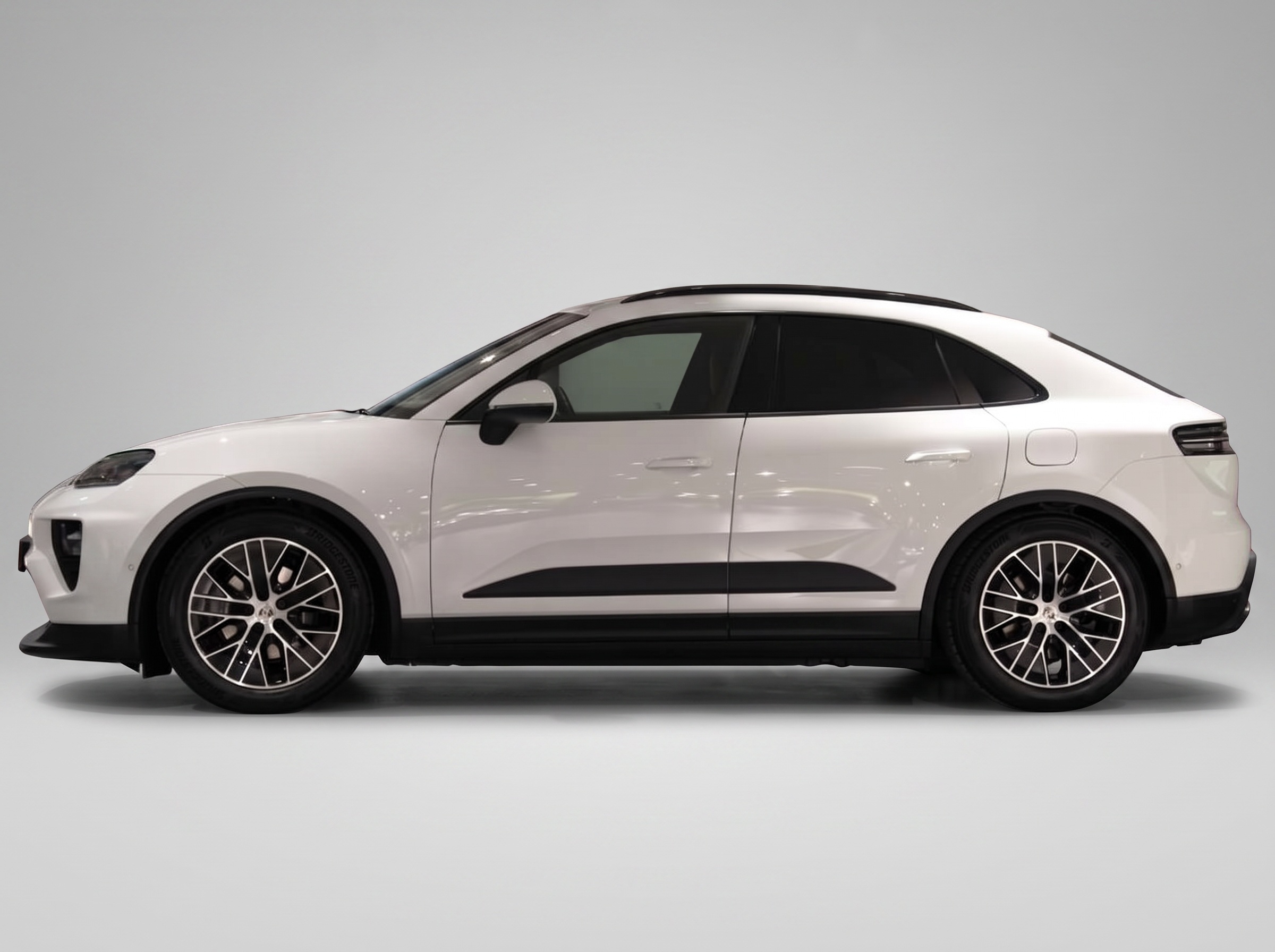 Porsche Macan 4 – comprare online da FlexiMoto