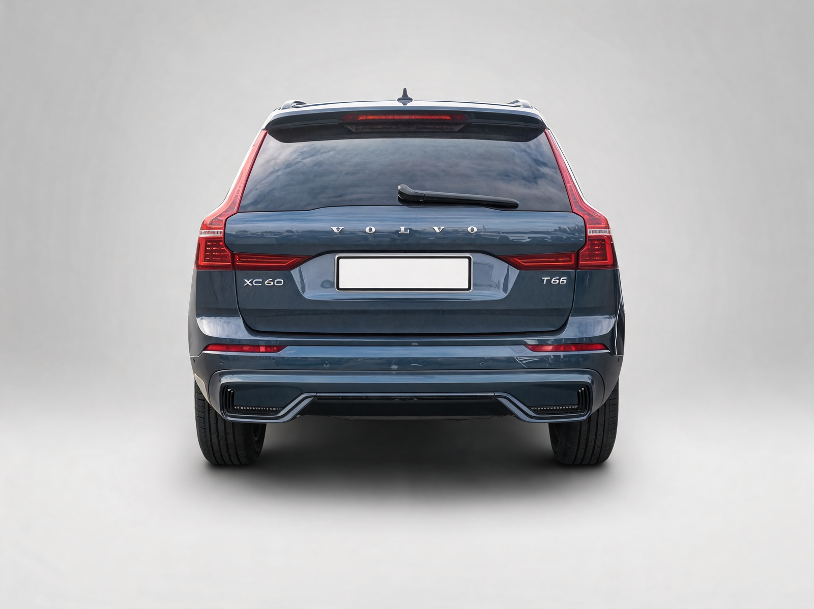 Volvo XC60 T6 AWD Plus Dark – Vue 4