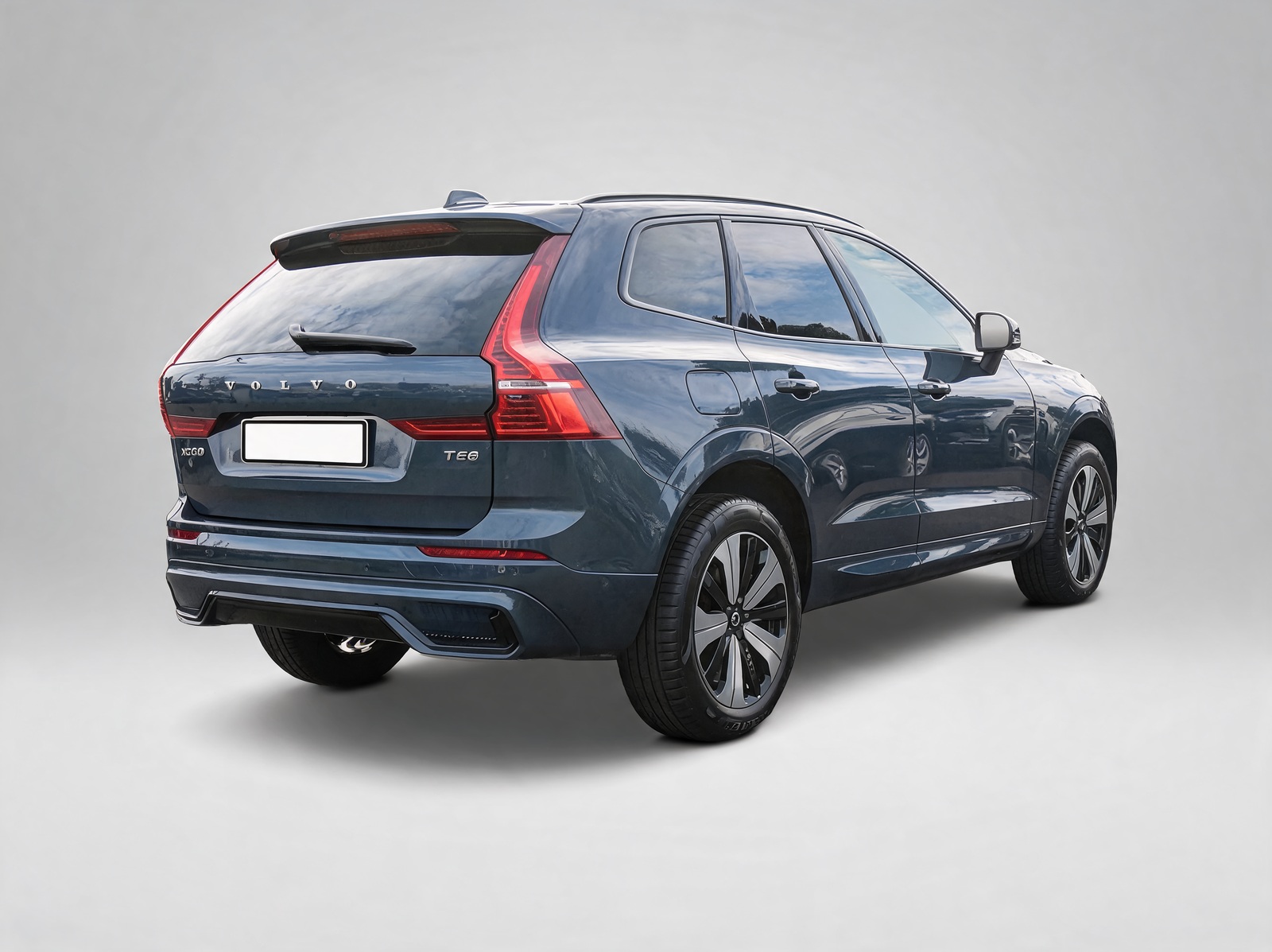 Volvo XC60 T6 AWD Plus Dark – Vue 6
