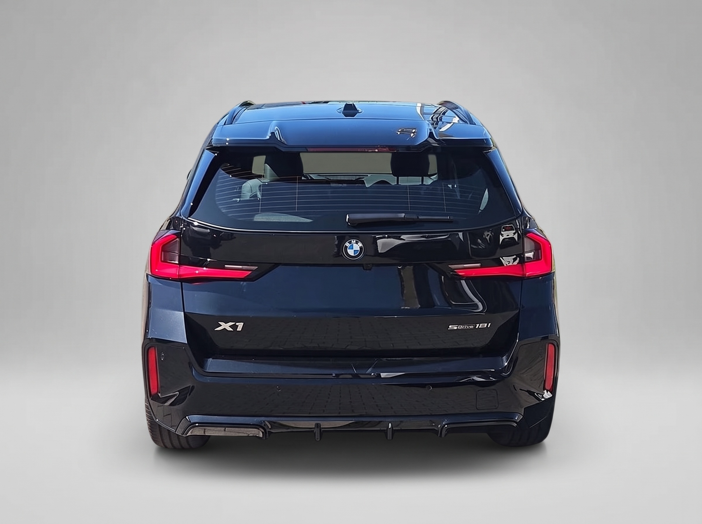 BMW X1 18i sDrive M Sport Pro – Vista 4