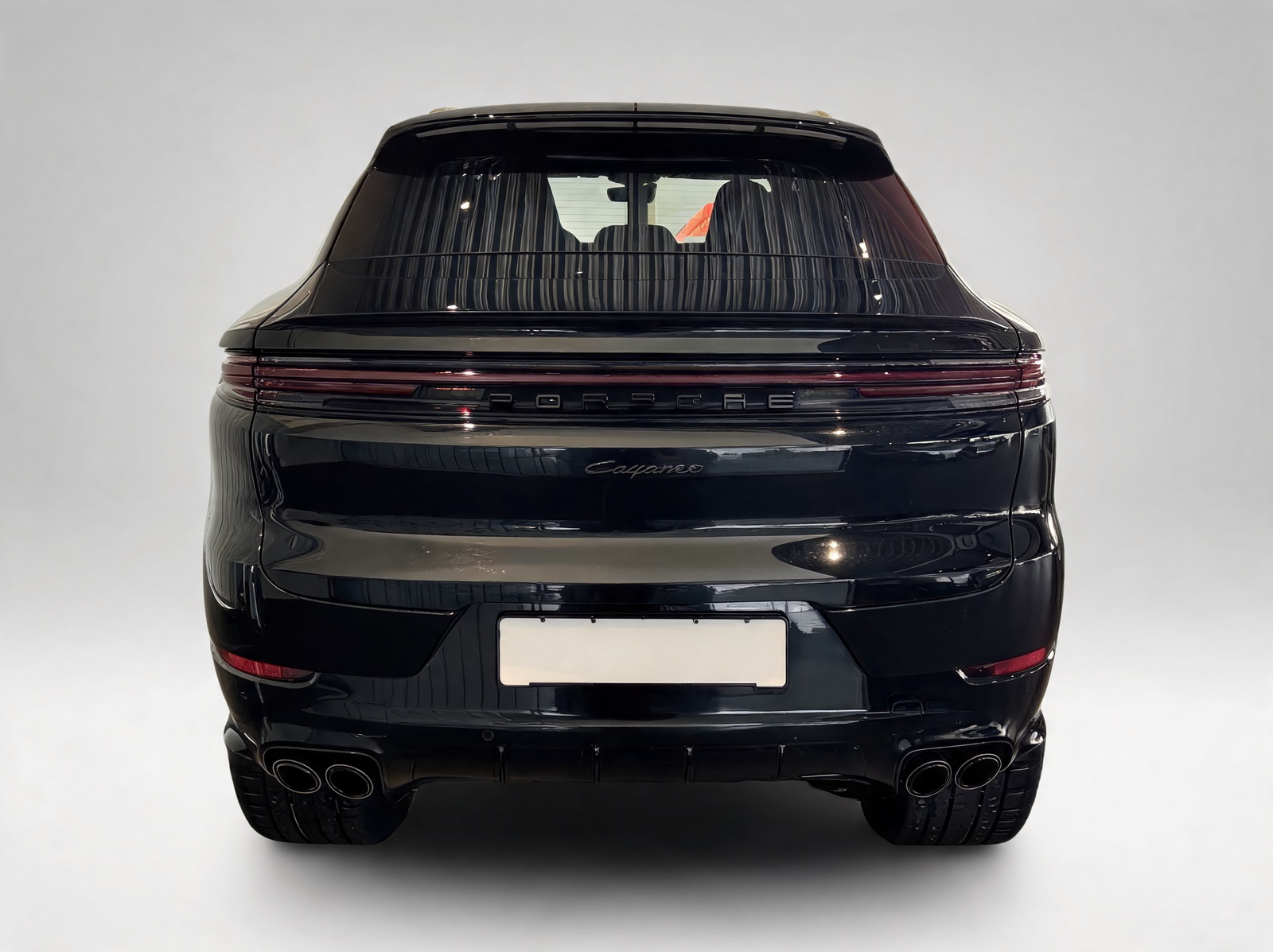 Porsche Cayenne E-Hybrid Coupé Black Edition – View 2
