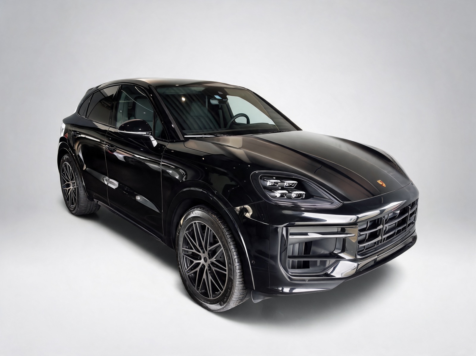 Porsche Cayenne E-Hybrid Coupé Black Edition – View 3