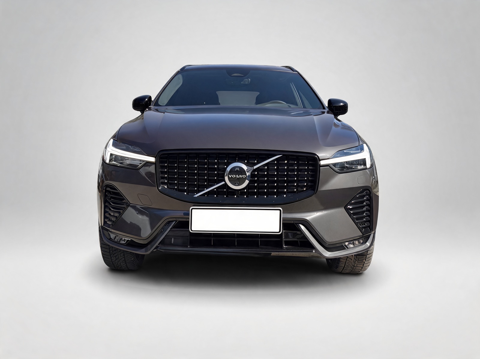 Volvo XC60 B5 AWD Plus Dark – Vista 4
