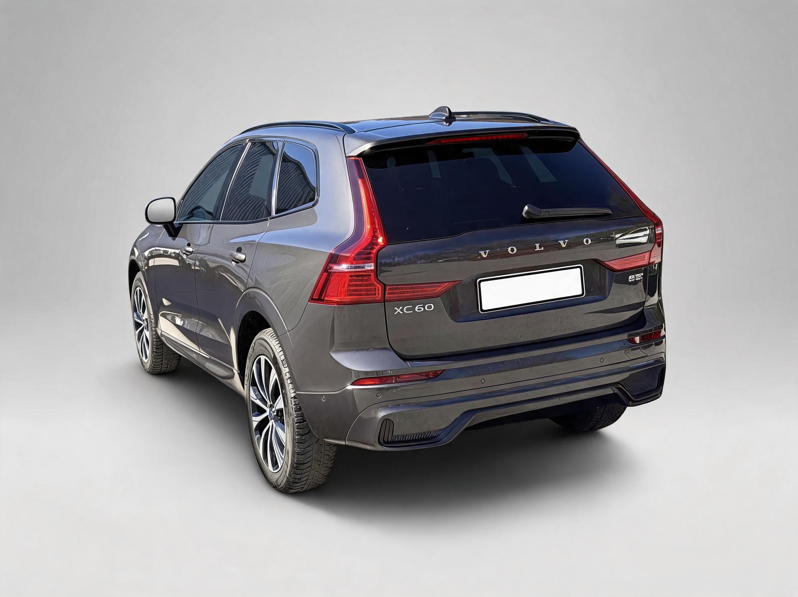 Volvo XC60 B5 AWD Plus Dark – Vista 6