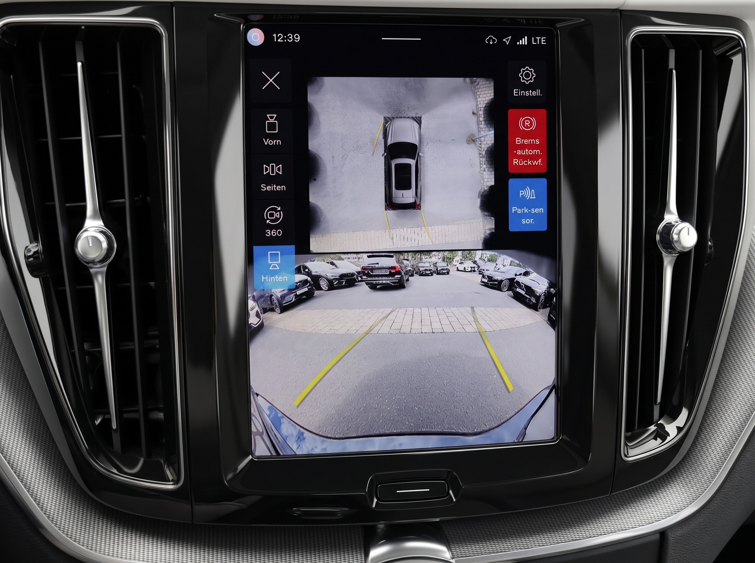 Volvo XC60 T8 Ultra Black Edition – Ansicht 6