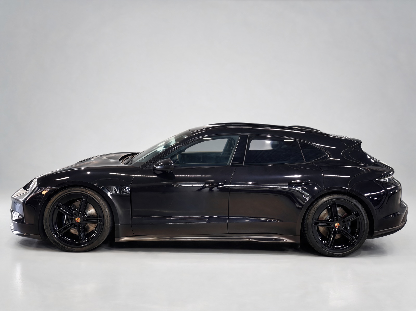 Porsche Taycan 4S Sport Turismo Black Edition – Vue 2
