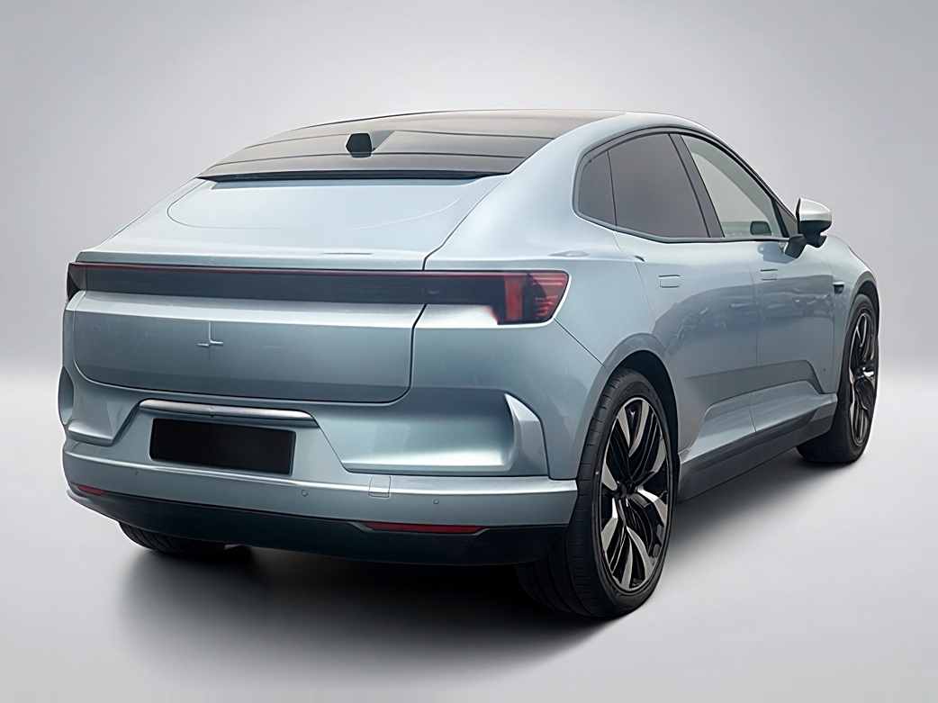 Polestar 4 Long Range Dual Motor Performance Plus – View 2
