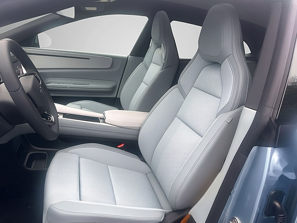 Polestar 4 Long Range Dual Motor Performance Plus – View 5