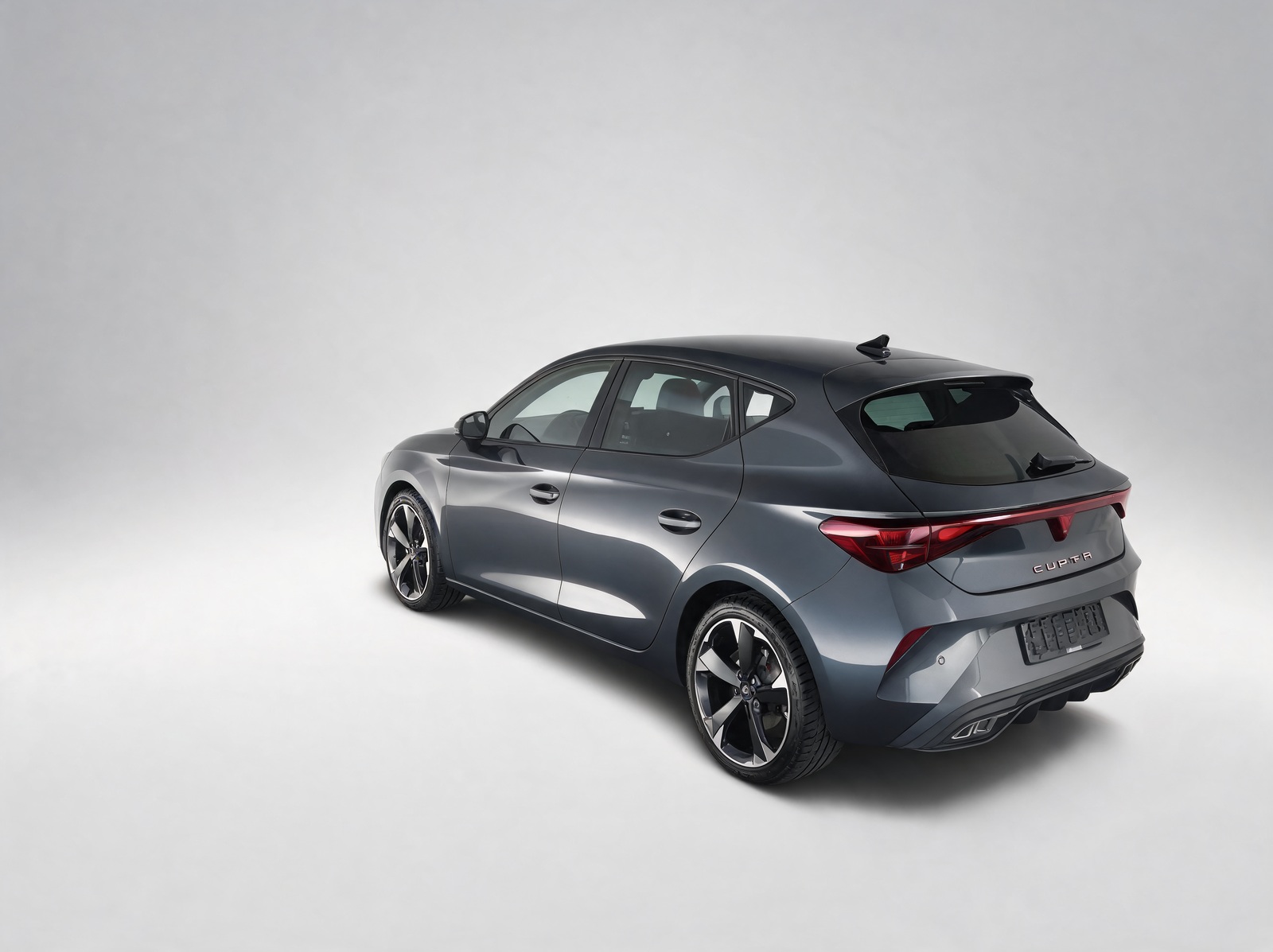 Cupra Leon 1.5 eTSI DSG – View 2