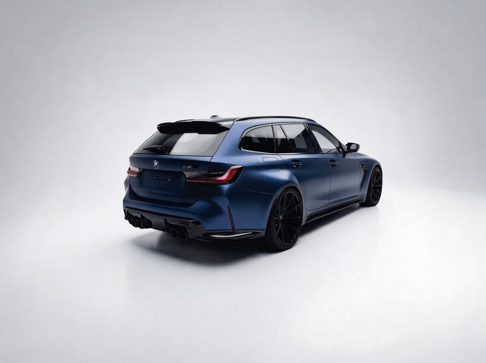 BMW M3 Competition xDrive Touring – Vista 4