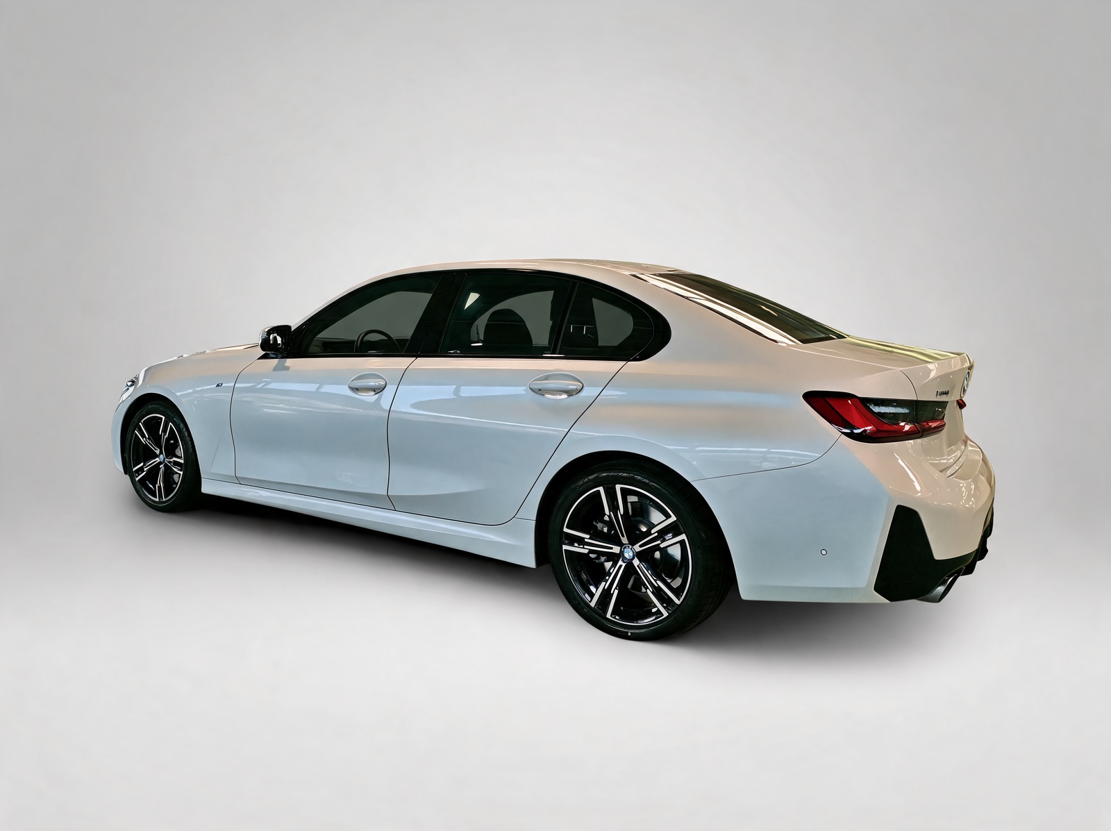 BMW 330 M Sport – Vue 3