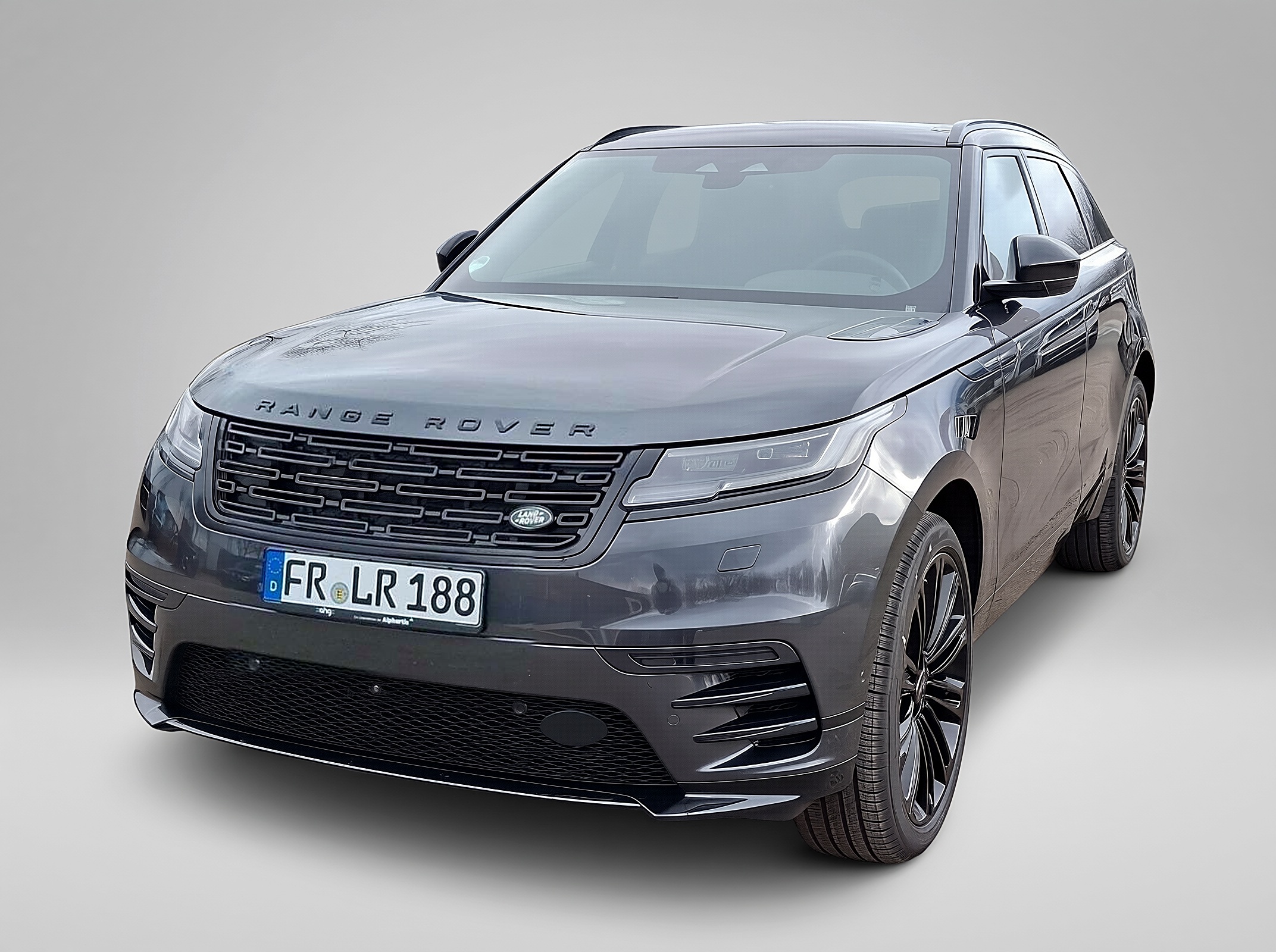 Land Rover Range Rover Velar Dynamic SE – buy online at FlexiMoto