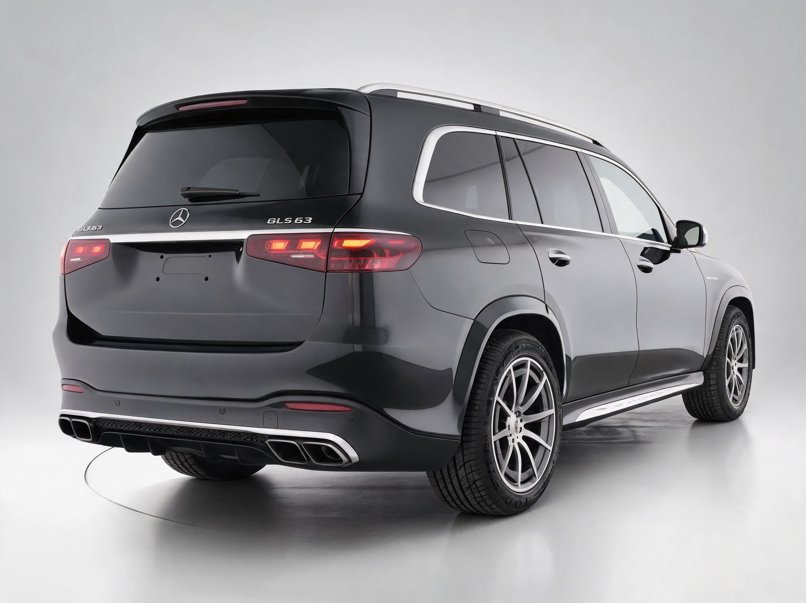 Mercedes-Benz GLS 63 AMG 4MATIC – Vista 2