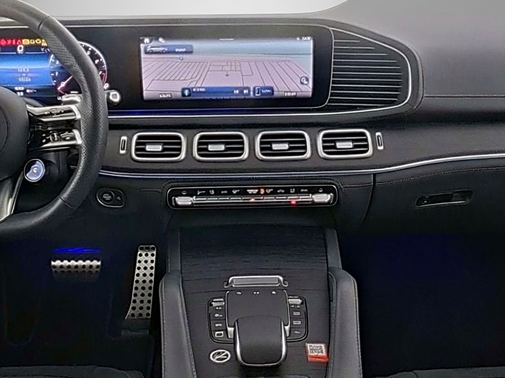 Mercedes-Benz GLS 63 AMG 4MATIC – Vista 4