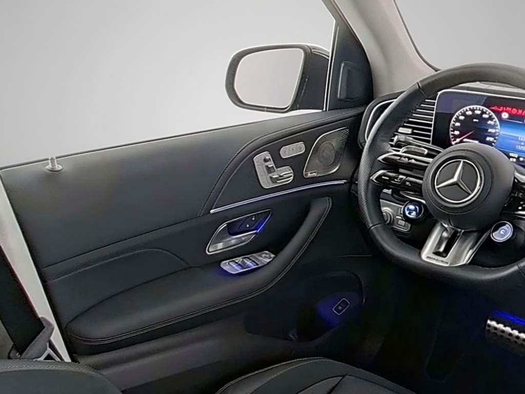 Mercedes-Benz GLS 63 AMG 4MATIC – Vista 5