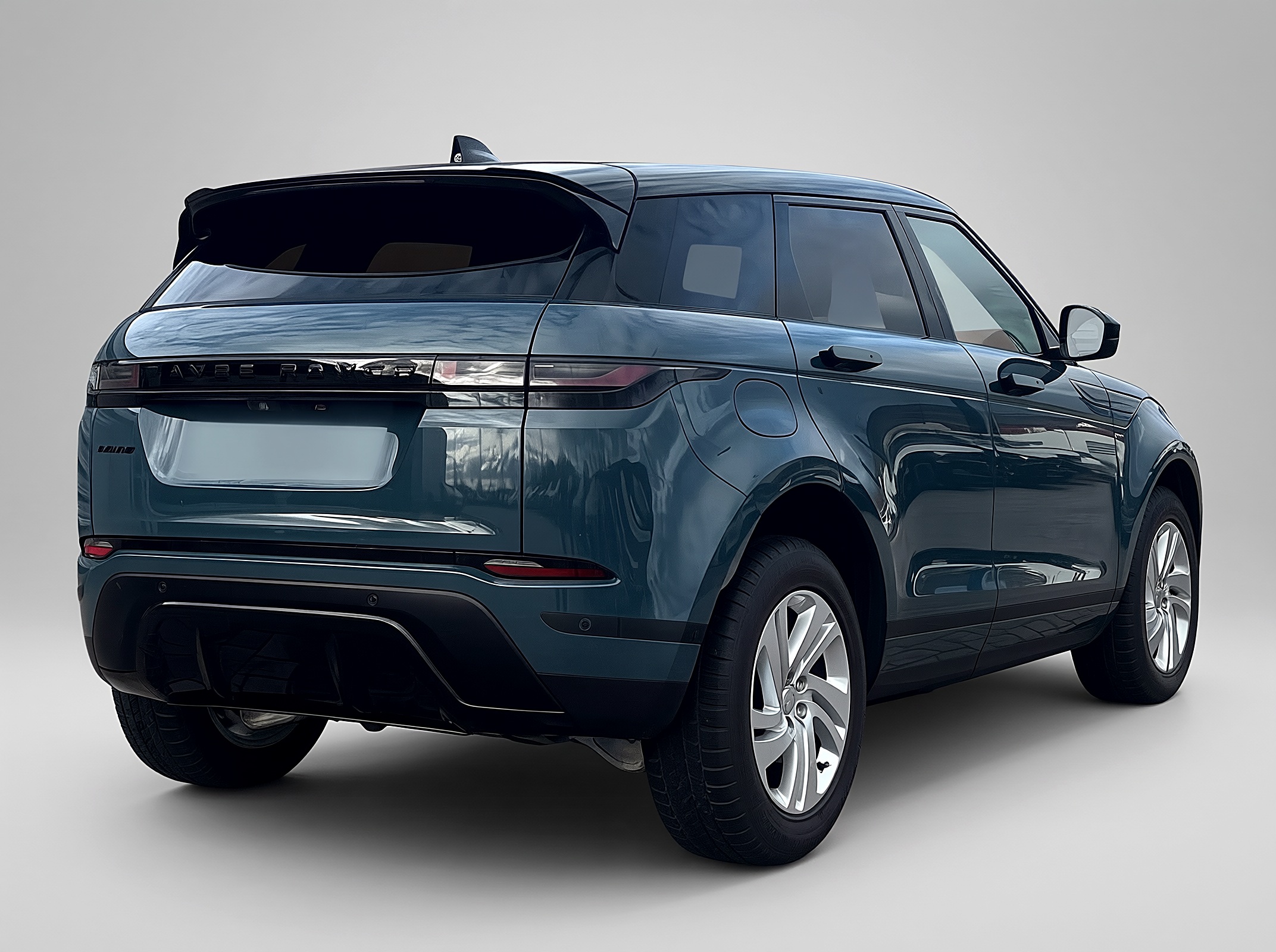 Land Rover Range Rover Evoque AWD – View 3
