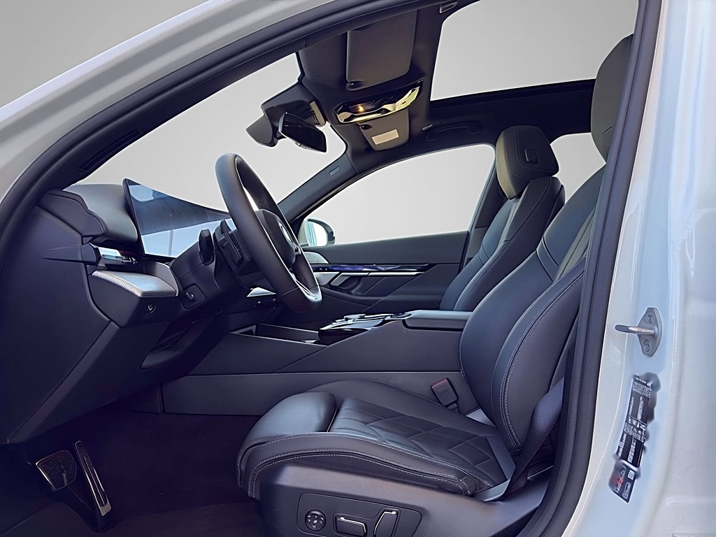 BMW 550 M Sport – Vue 6