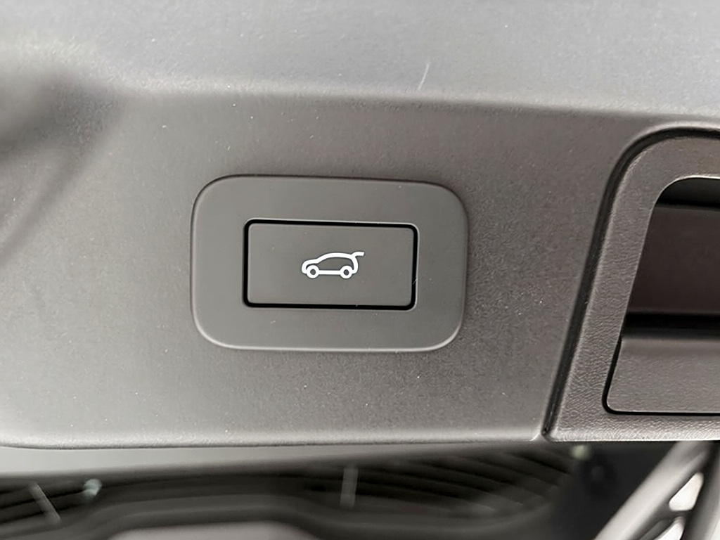 Land Rover Range Rover Velar Dynamic SE – Vue 6