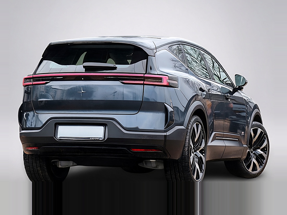 Polestar 3 Long Range Dual Motor Performance – View 2