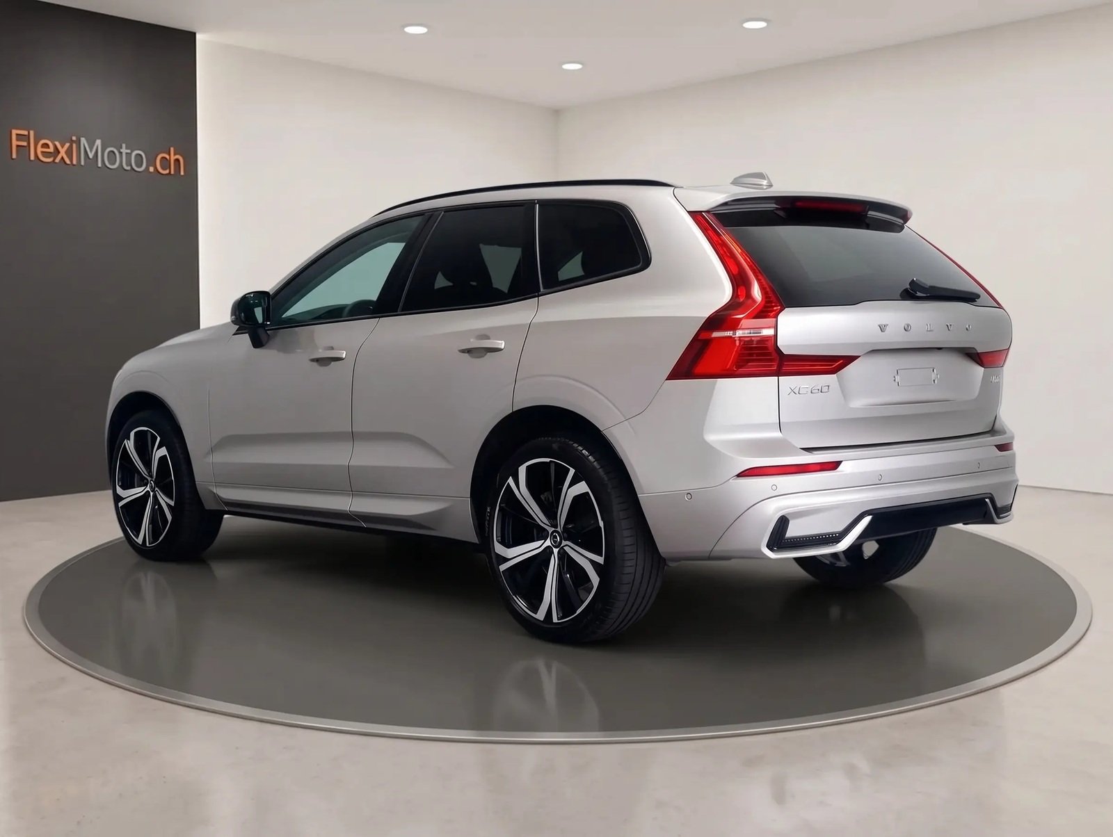 Volvo XC60 B4 Plus Dark – Ansicht 2