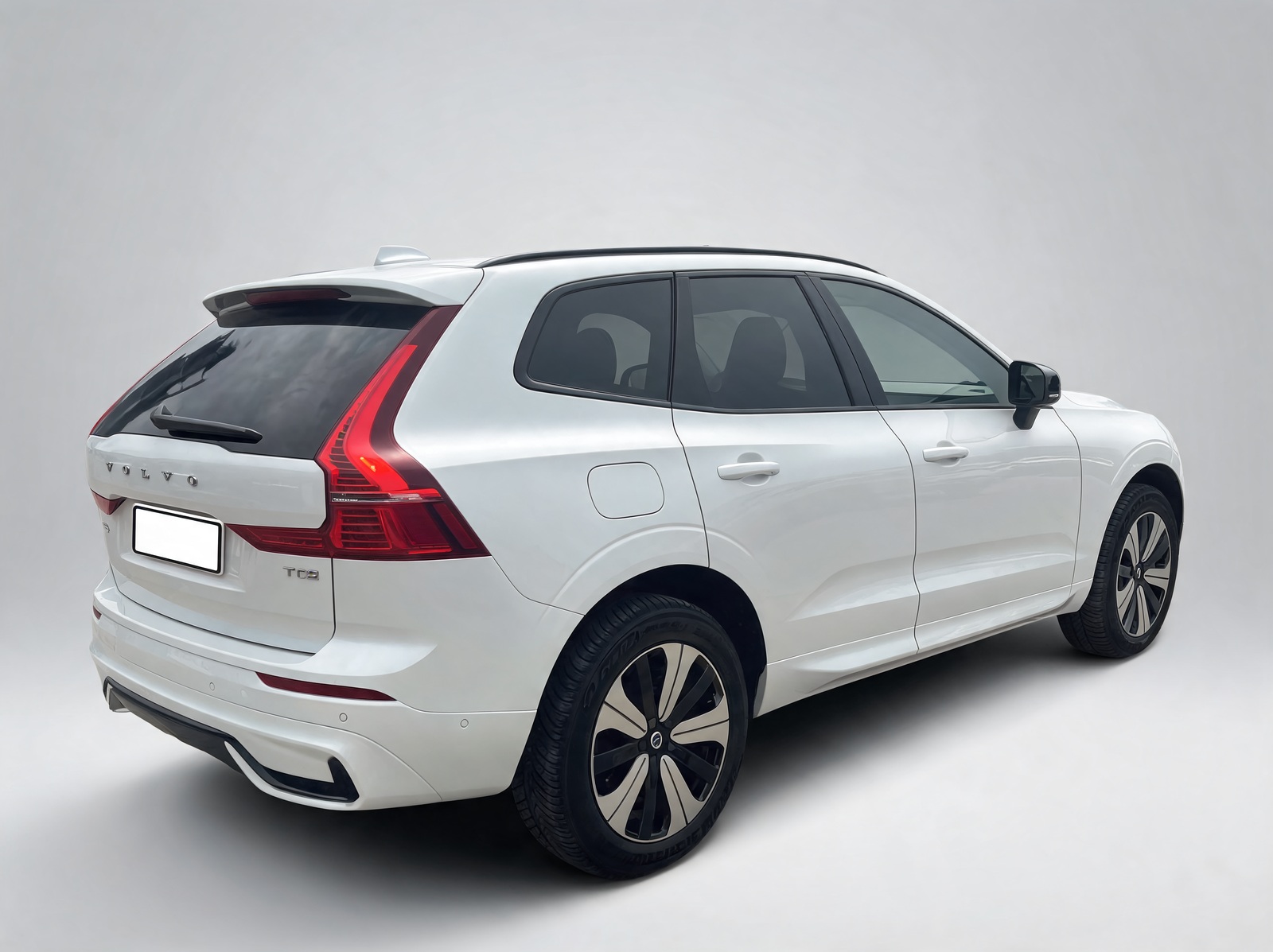 Volvo XC60 T6 Plus Dark – Vue 3
