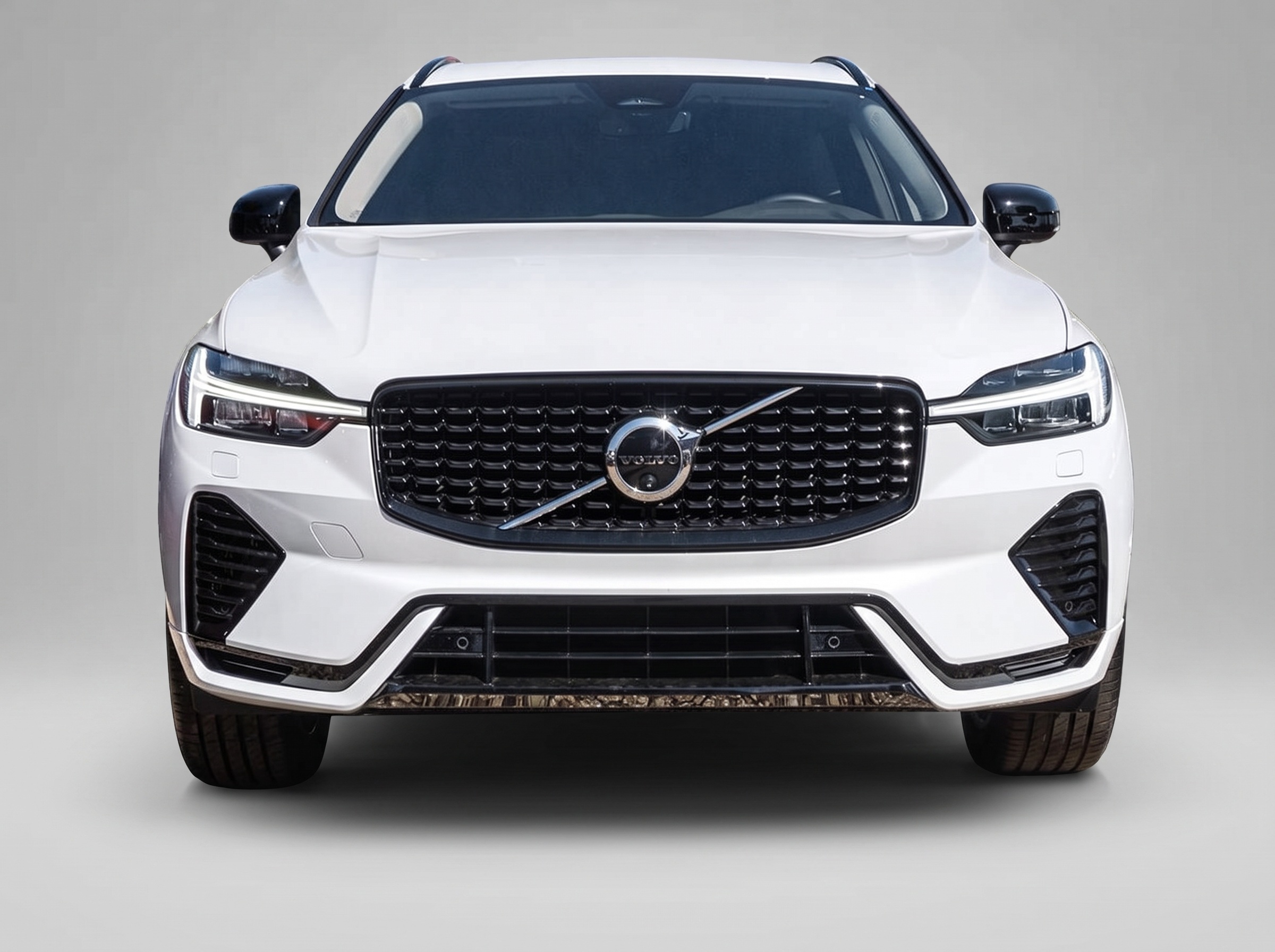 Volvo XC60 T8 Plus Dark – Vue 5