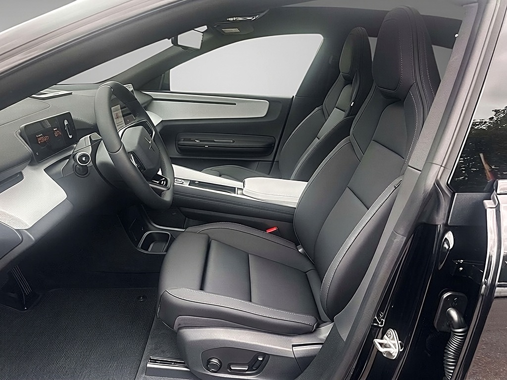 Polestar 4 Prime – Vista 3