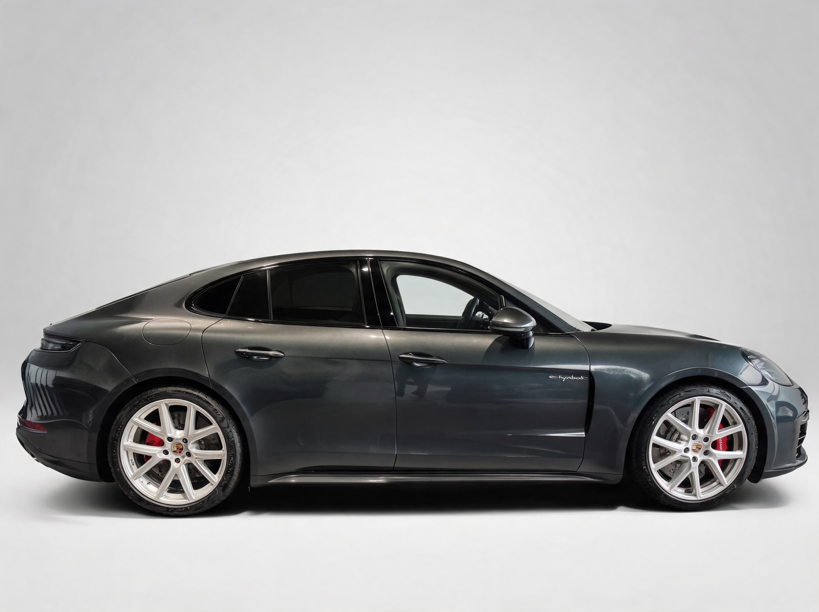 Porsche Panamera 4S E-Hybrid – View 4