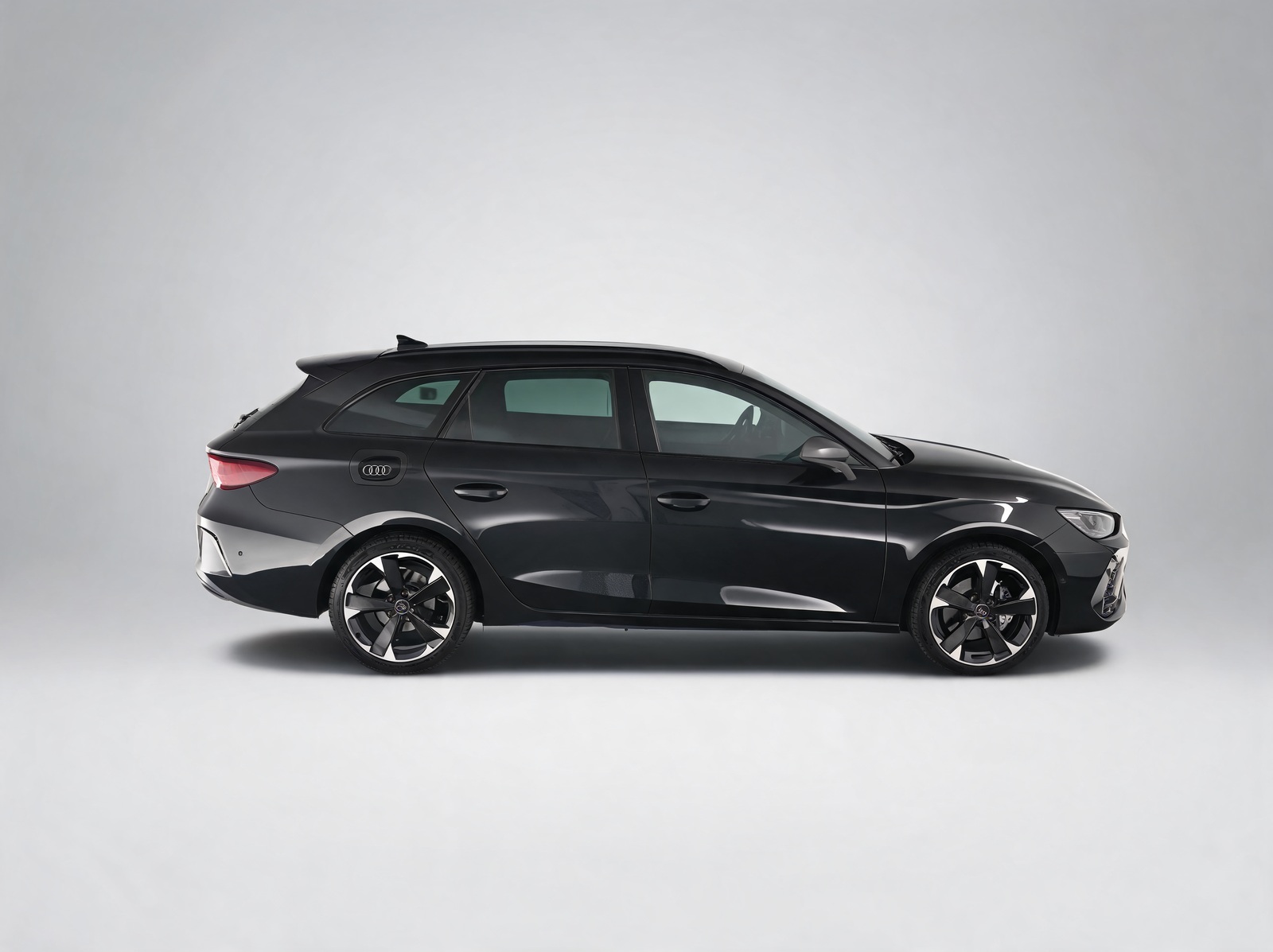 Cupra Leon ST 2.0 TDI DSG – View 5