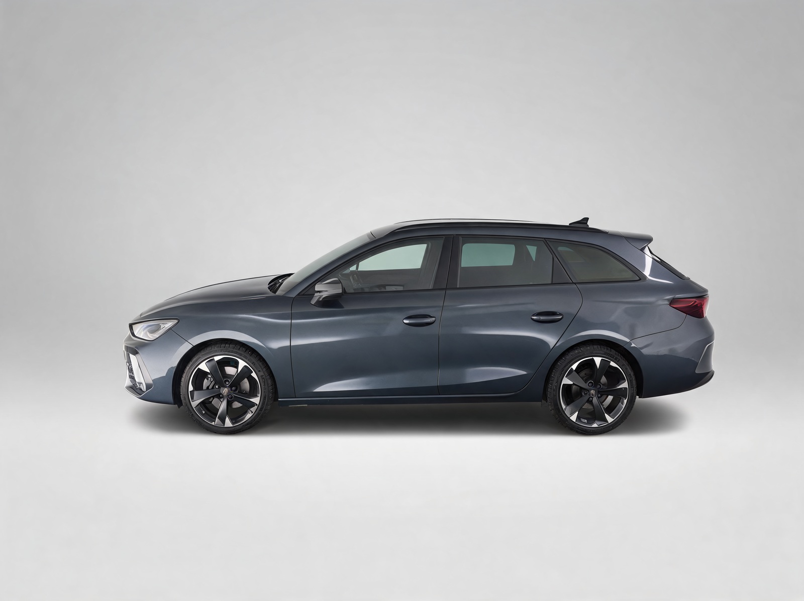 Cupra Leon ST 2.0 TDI DSG – View 2