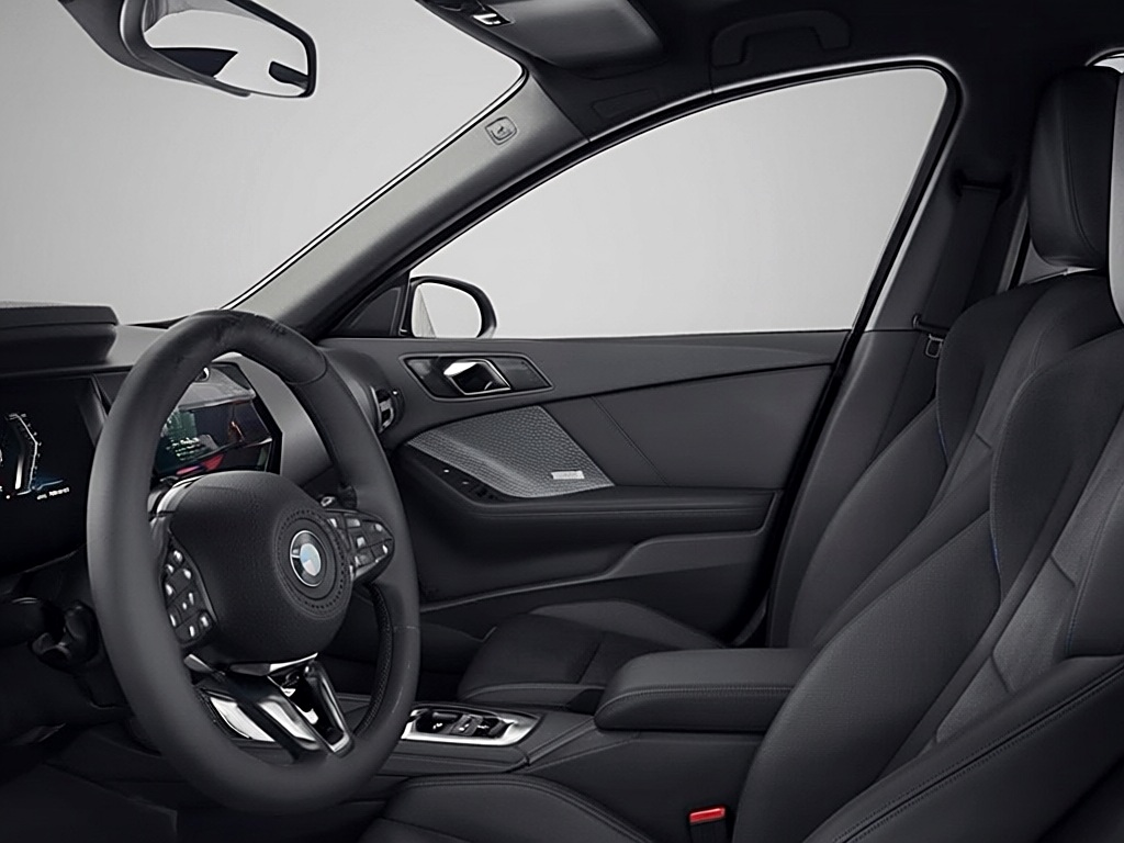BMW 135 M xDrive Limousine – View 3
