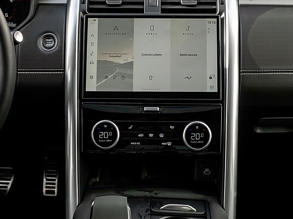 Land Rover Discovery Dynamic HSE – Vista 3