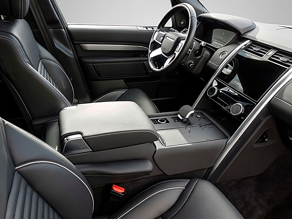 Land Rover Discovery Dynamic HSE – Vista 6