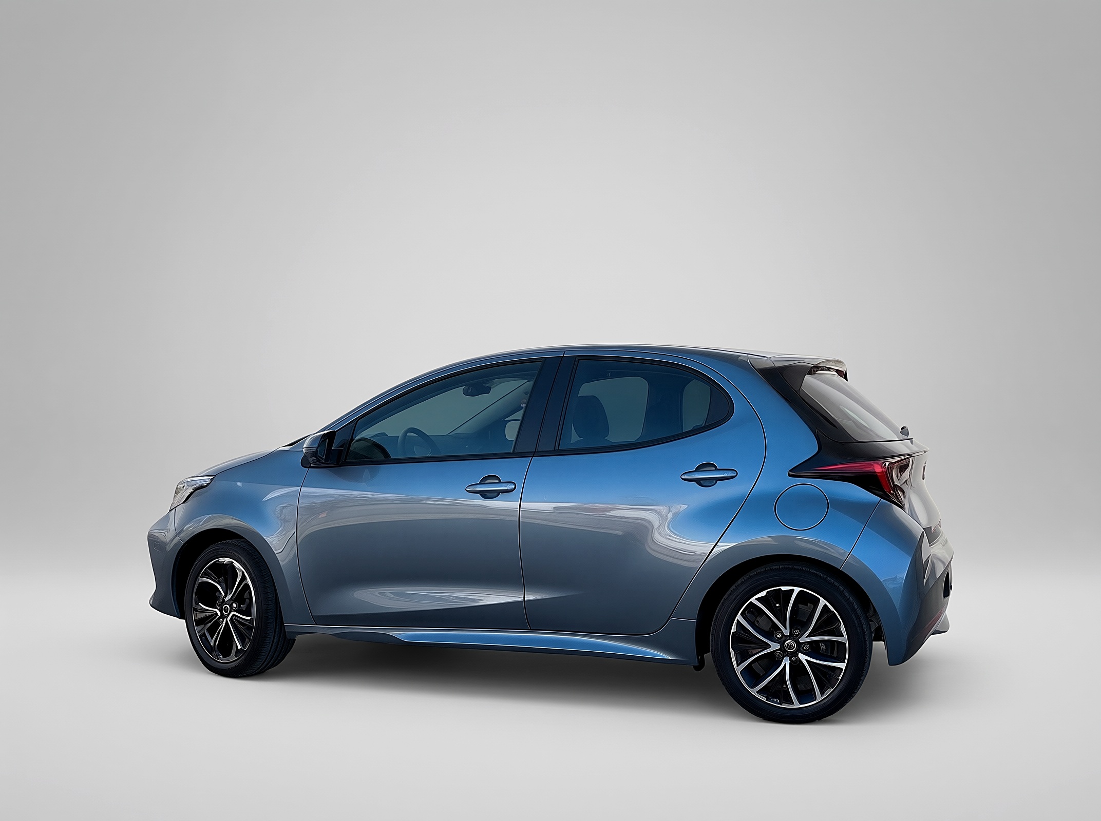 Toyota Yaris Hybrid Teamplayer Technik-Paket – Ansicht 2