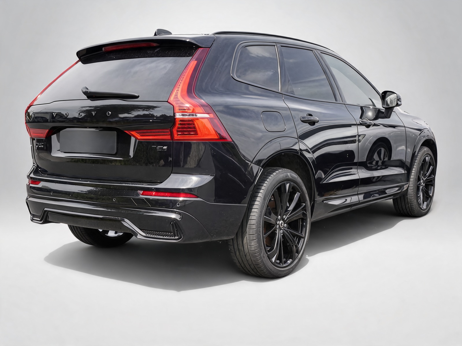 Volvo XC60 T8 – View 4