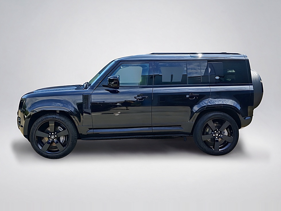 Land Rover Defender Dynamic HSE 3.0 – View 2
