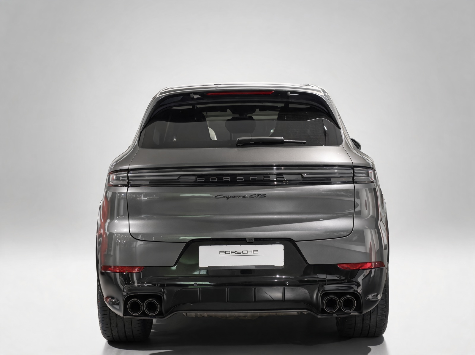 Porsche Cayenne GTS – View 2