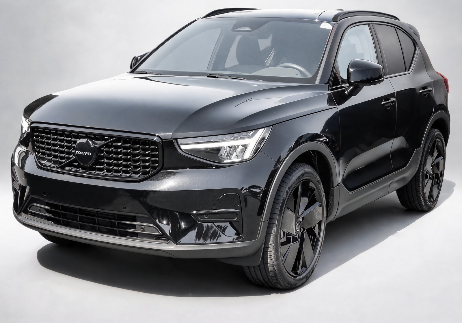 Volvo XC40 B4 – Importfahrzeug aus Deutschland in die Schweiz