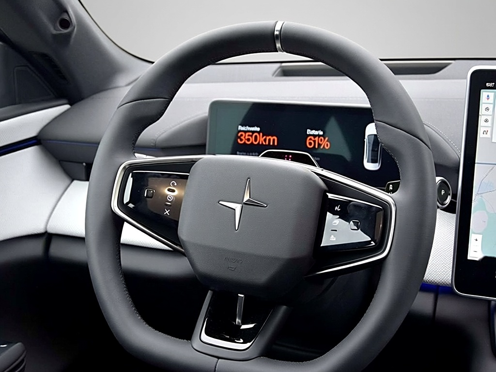 Polestar 4 Long Range Dual Motor – Vue 6